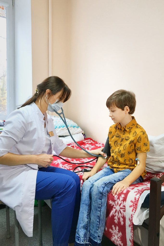 Самарские детские кардиохирурги впервые в России провели уникальную операцию по установке сердечного клапана из донорских тканей