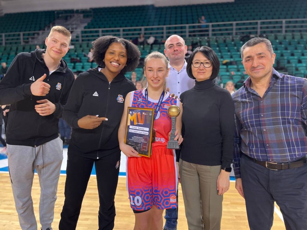 В Самарской области определили победителей чемпионата Школьной баскетбольной лиги «КЭС-БАСКЕТ»
