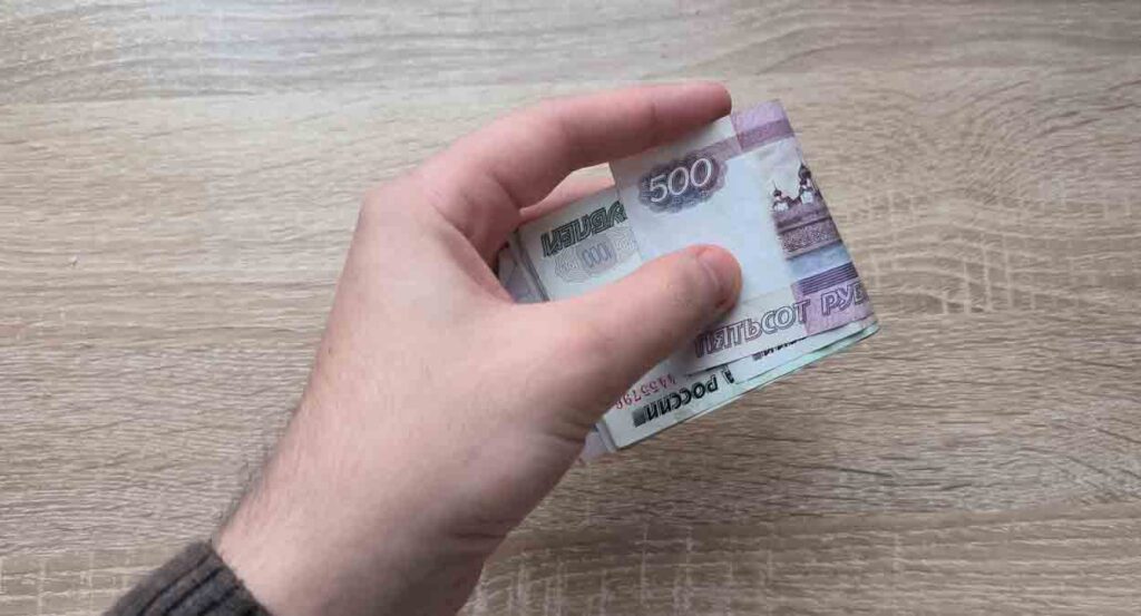 Пенсионер из Самары перевел мошенникам 1,2 млн кредитных рублей