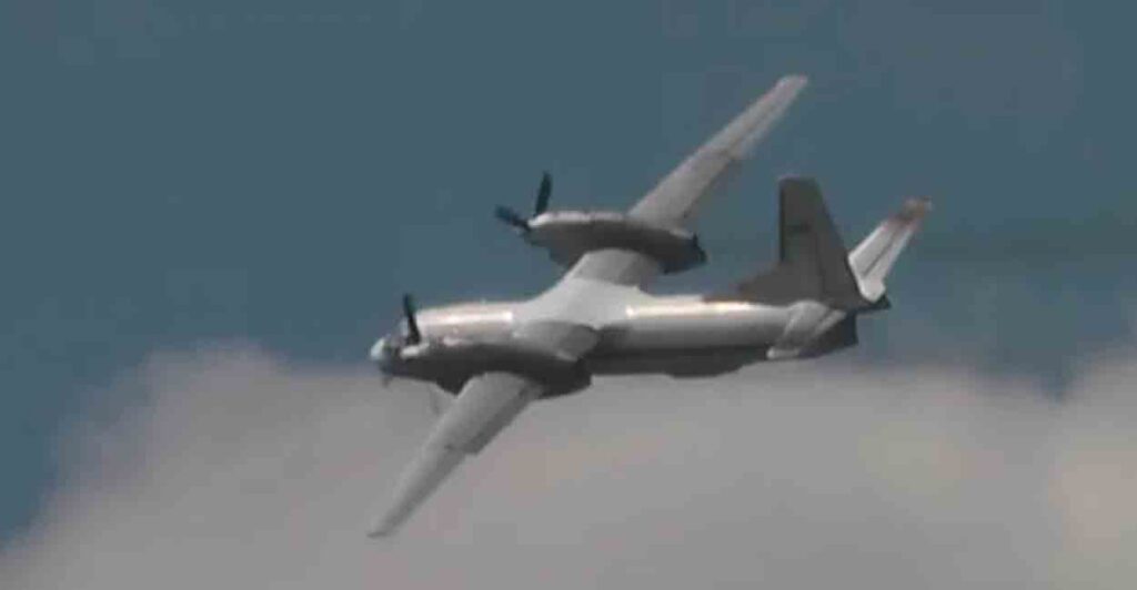 Капремонт зарубежных военно-транспортных самолетов Ан-32 перенесен в ОАЭ
