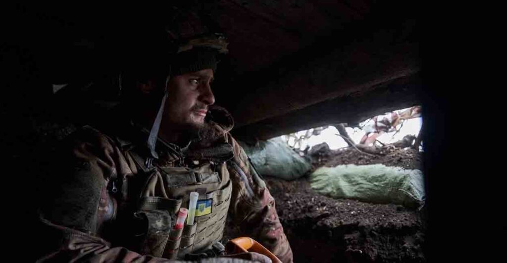 AP: ВСУ пытаются противостоять наступлению ВС РФ на востоке Украины