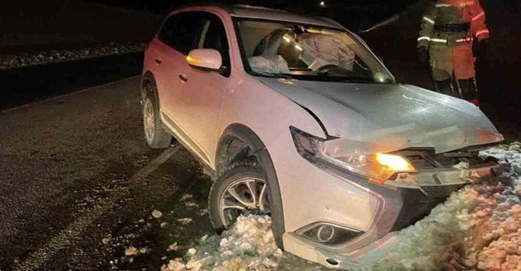 На трассе М-5 в Самарской области в страшной аварии пострадали 2 человека