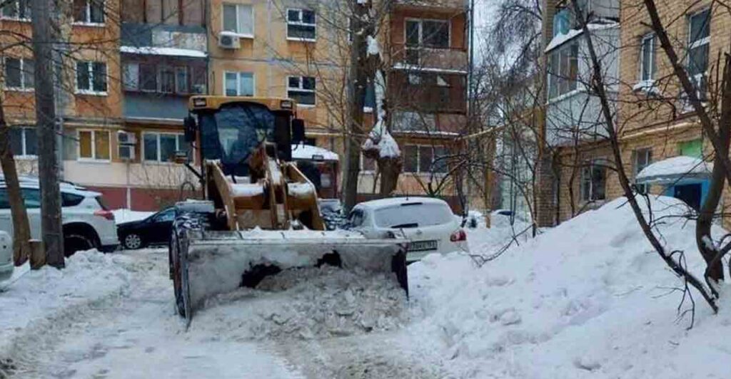 Мэр Самары Елена Лапушкина получила около 3000 жалоб горожан на неубранный снег