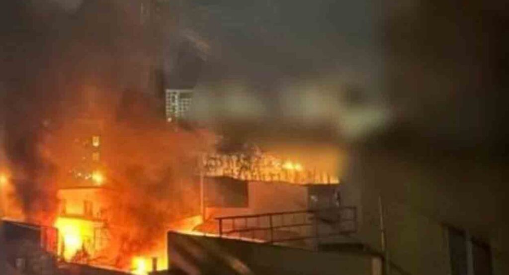 Вспыхнул, как спичка: Украинские партизаны сожгли завод по производству дронов для ВСУ во Львове