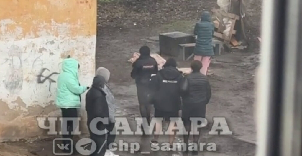 В Самаре возле дома на Безымянке обнаружили труп