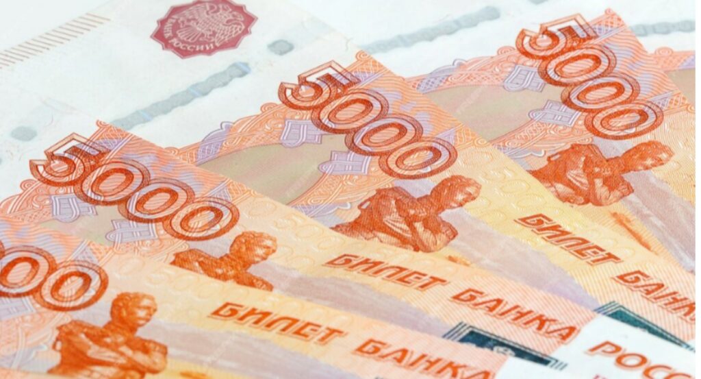 В Самарской области хотят взыскать деньги с мошенника, обманувшего пенсионерку
