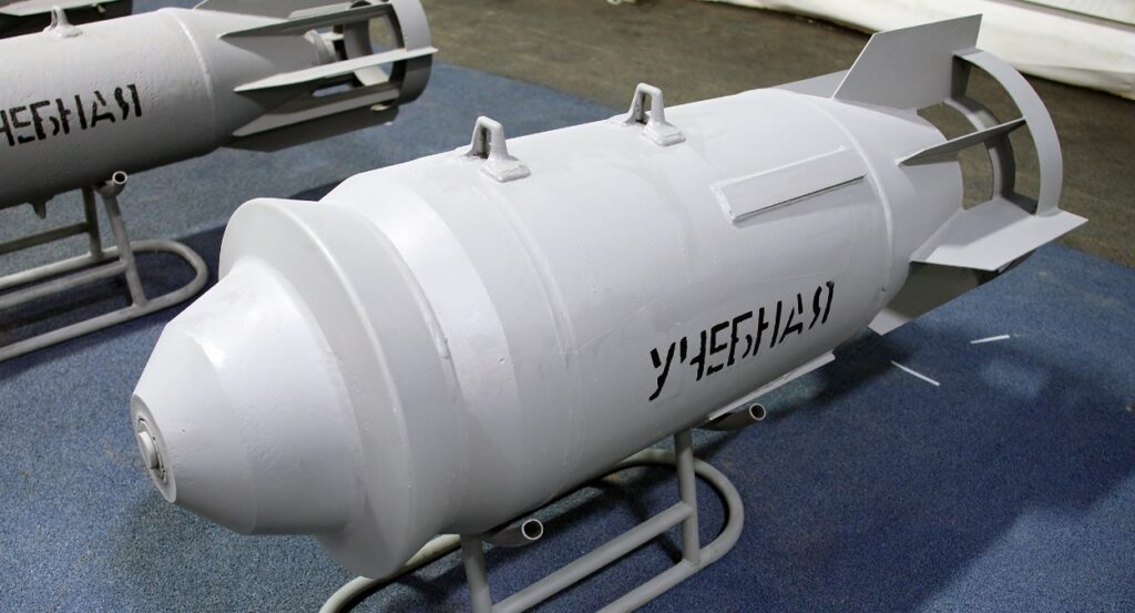 ВС РФ впервые применили бомбу ФАБ-3000 против ВСУ