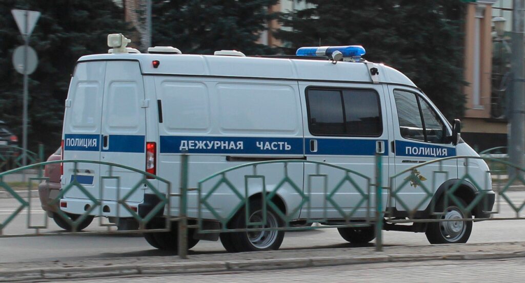В Самаре силовики разобрались с незаконной парковкой в Кировском районе