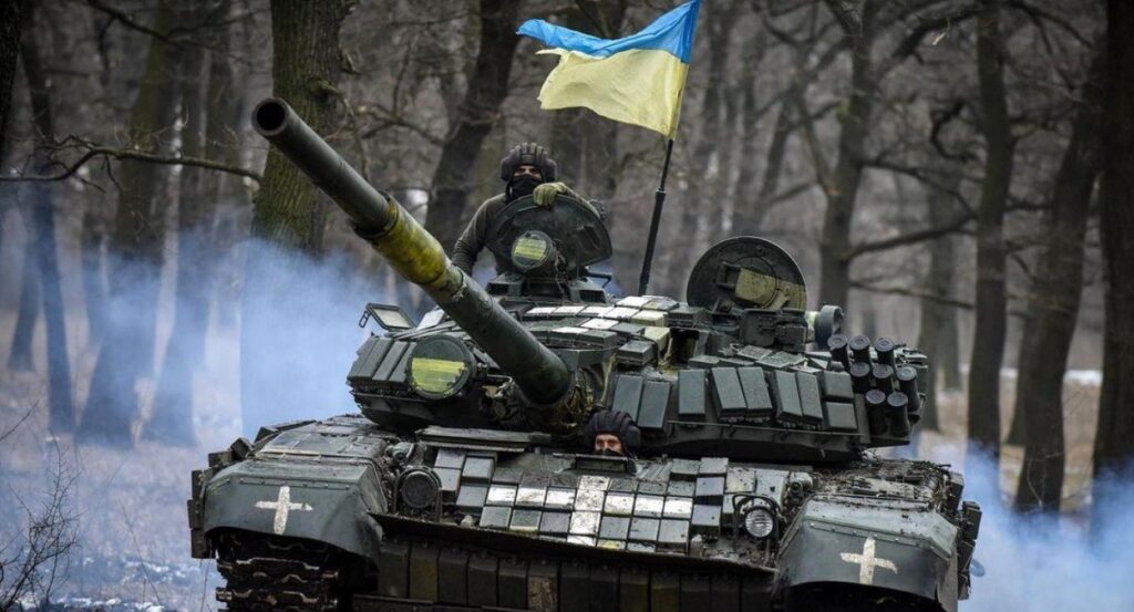 Боец ВС РФ заявил о подготовке ВСУ к контрнаступлению в Волчанске