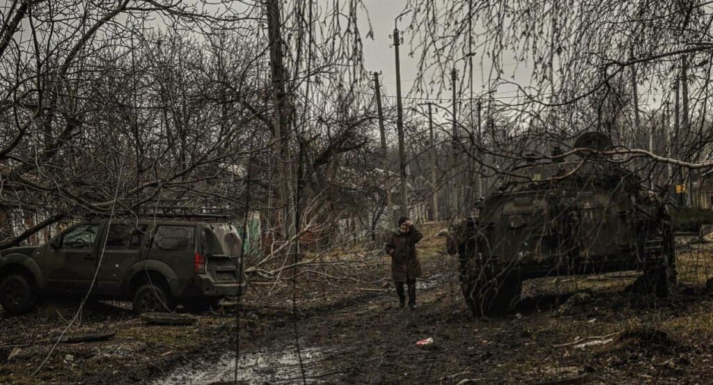 Расчет БПЛА уничтожил укрывшихся под сгоревшим Leopard бойцов ВСУ