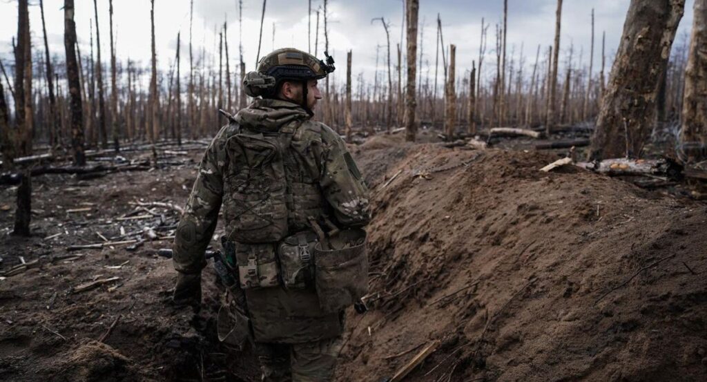 Военэксперт Алехин: ВСУ удерживает фронт только за счет линии Порошенко
