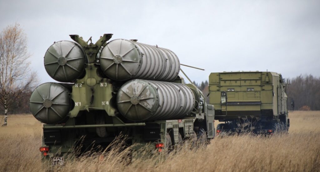 Business Insider: Новая бомба ФАБ-3000 увеличивает эффективность ударов ВКС России по ВСУ