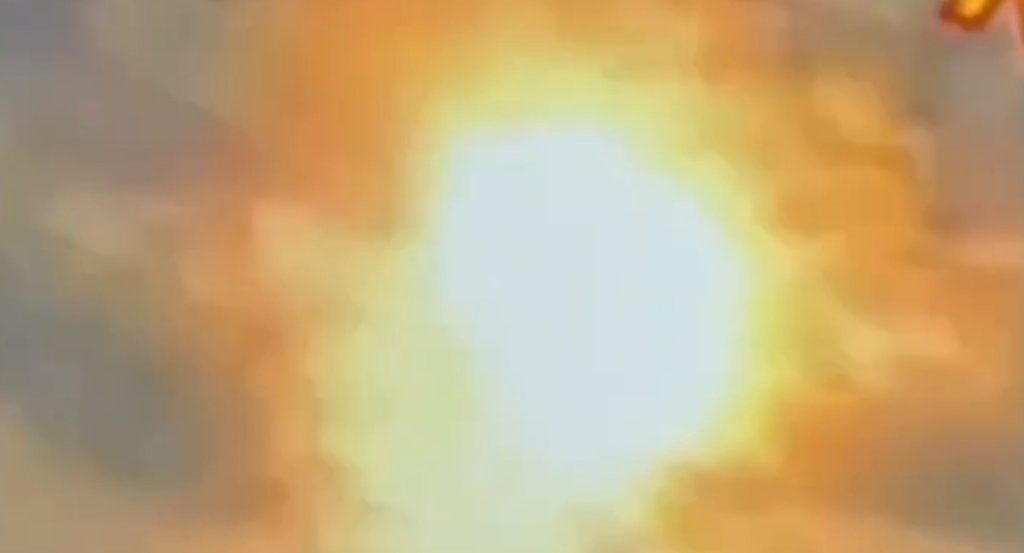 Взрыв боекомплекта в башне танка Abrams после удара российского дрона попал на видео