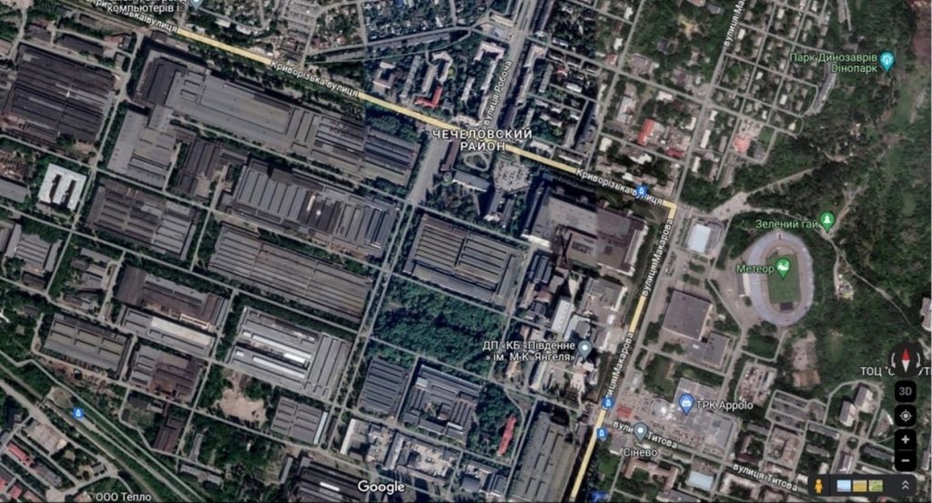 Спутниковые снимки NASA показали, как горят цеха ракетного завода «Южмаш»