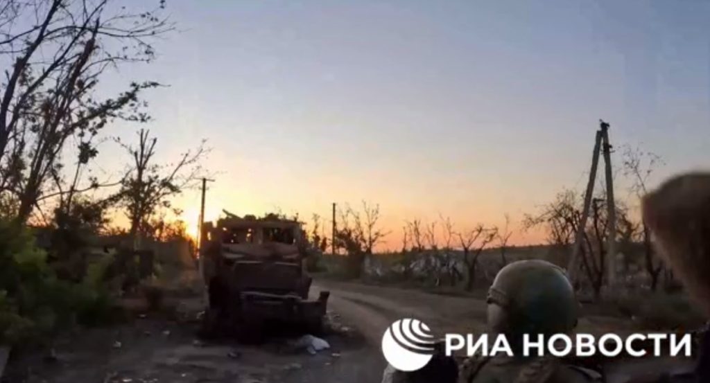 РИА Новости показало видео из освобожденной Новогродовки под Покровском