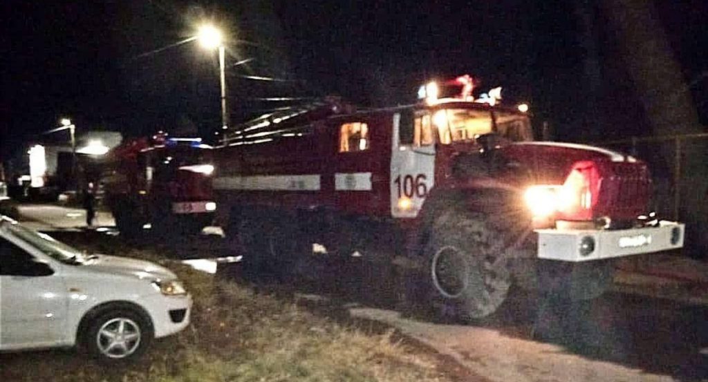 В Самарской области в результате пожара частном доме в погибли трое человек