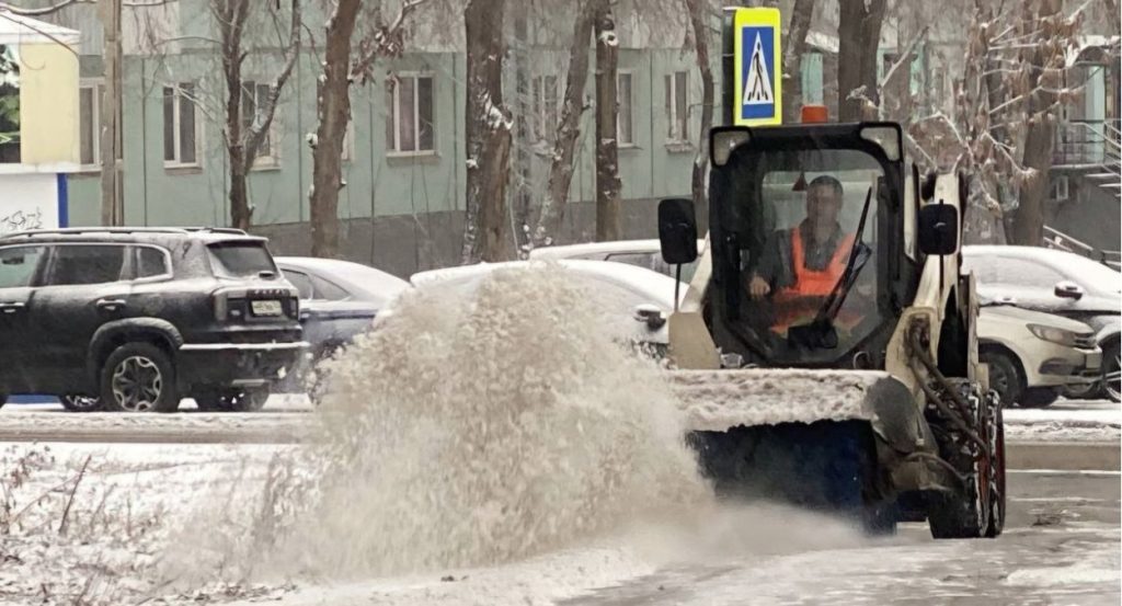 В Самаре коммунальщики переведены на круглосуточный режим работы