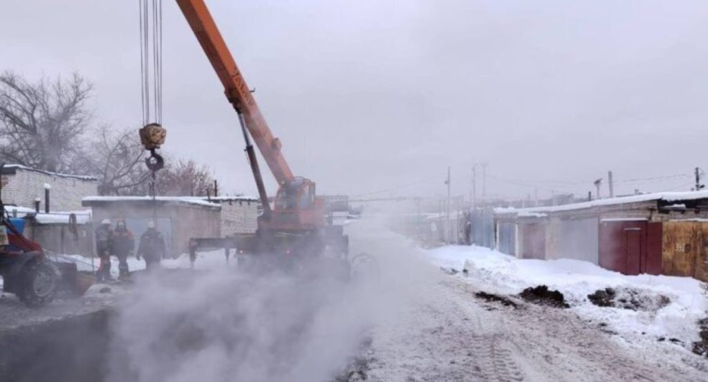 Мэр Самары объяснил причину двойного прорыва сетей в городе