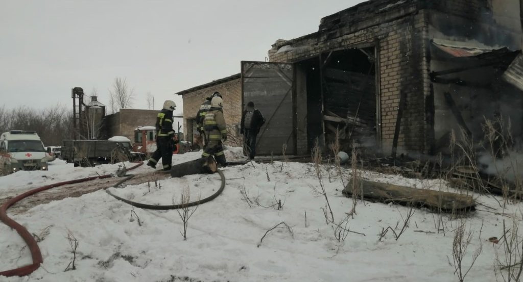 В Самарской области 16 января загорелась ферма