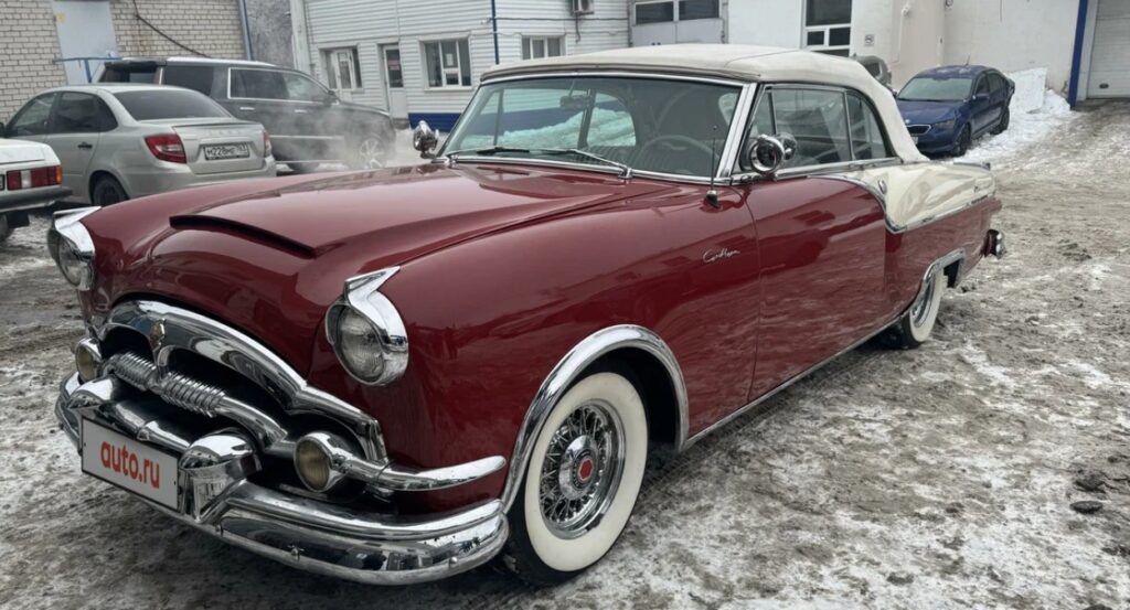 Packard Caribbean 1954 года выставлен на продажу в Самаре за 27 млн рублей