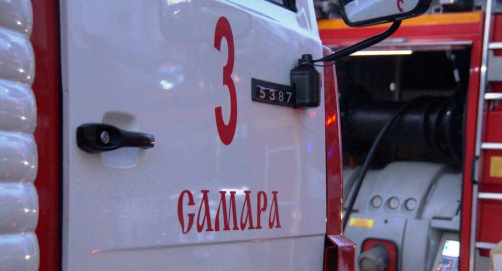 В Волжском районе Самарской области 14 февраля загорелась легковушка