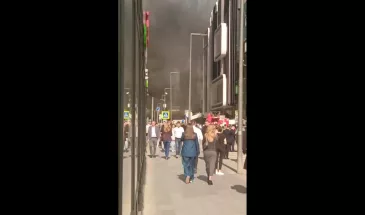 В Москва-Сити загорелся автомобиль