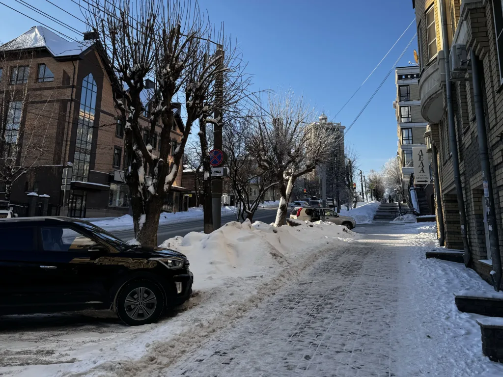 Зима снова заглянет в гости перед летом: похолодание и заморозки нагрянут в мае на Россию