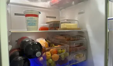 Превратились в яд из-за неправильного хранения: 5 продуктов, которые быстро портятся в холодильнике