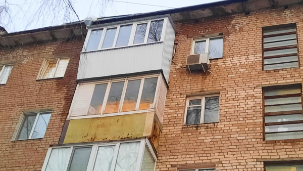 В Самаре заставили срезать спутниковую антенну после жалобы соседки
