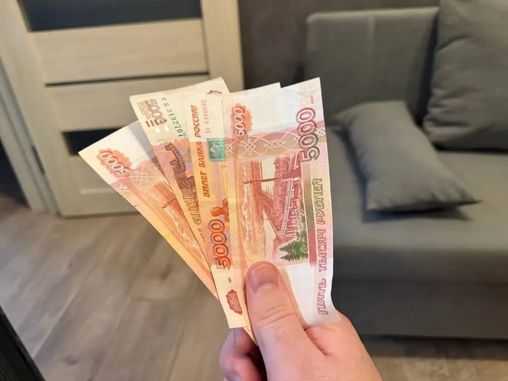 Но вы держитесь: прогноз от ЦБ — ключевая ставка рухнет до 10%