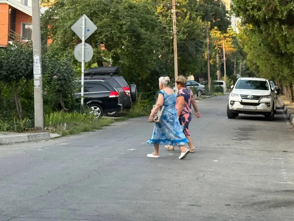 Кому за 60: меньше ходите пешком — делайте эти 5 простых вещей, чтобы жизнь не прошла зря