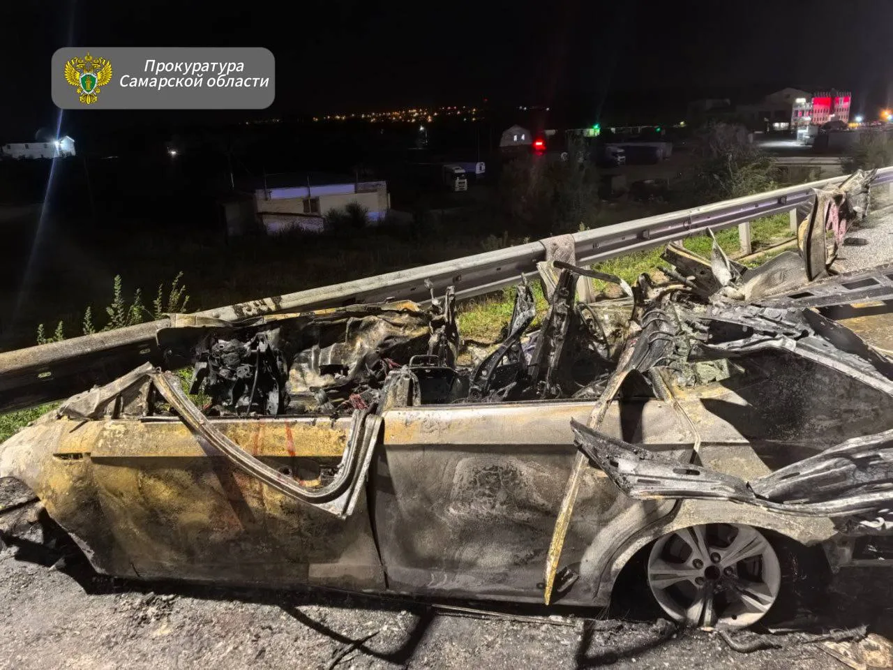Сообщается о четырёх жертвах в страшной ночной автомобильной аварии под Самарой 12 сентября