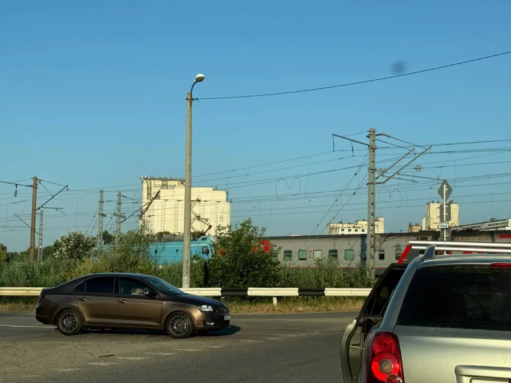 Пассажир раскрыл секрет, как правильно защитить свое место в поезде: два хитрых трюка, которые проворачивают обманщики, и железный способ им противостоять