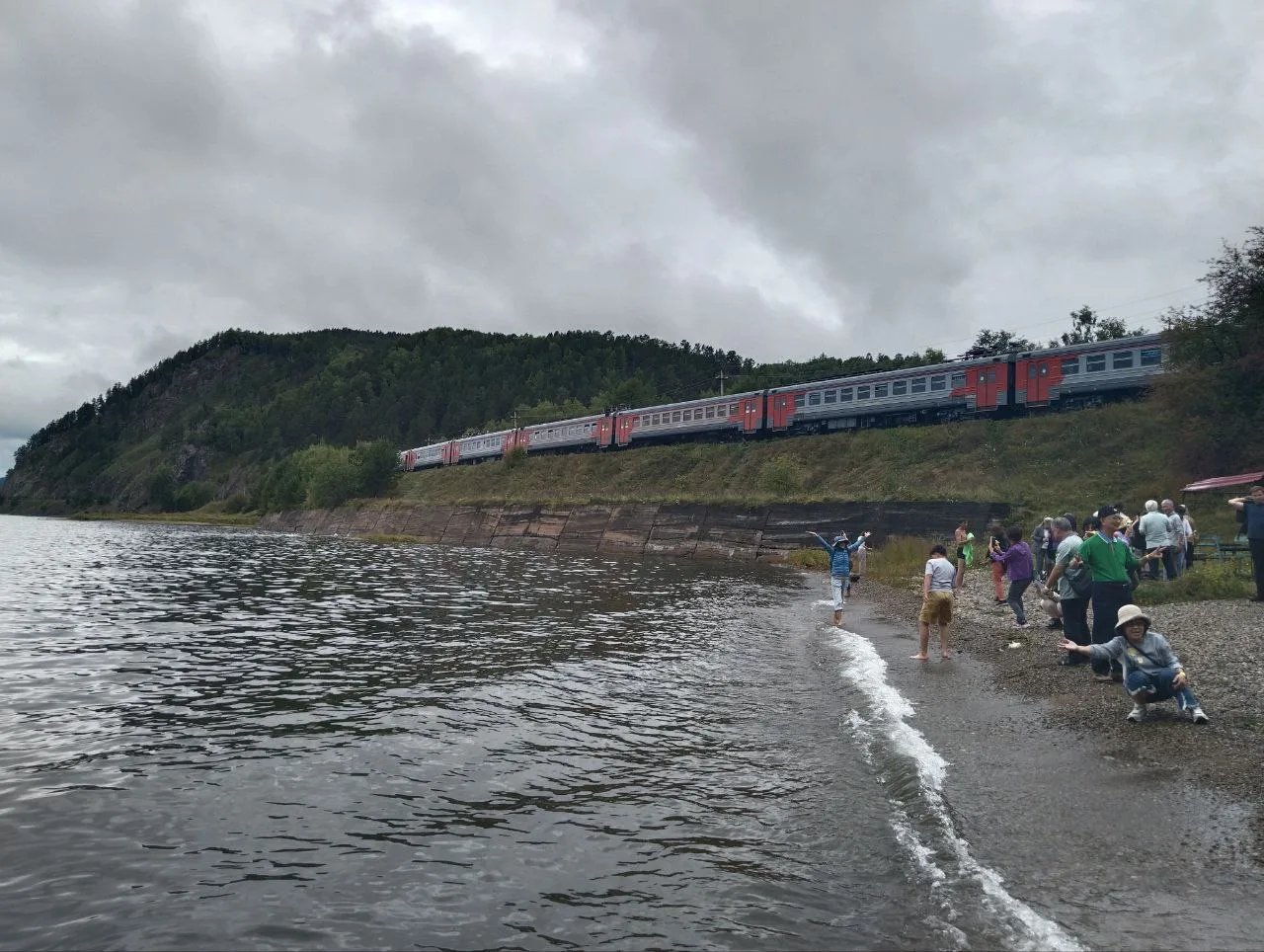 «Дороже золота»: самарский репортер обнаружил на Байкале локации с мощной энергетикой