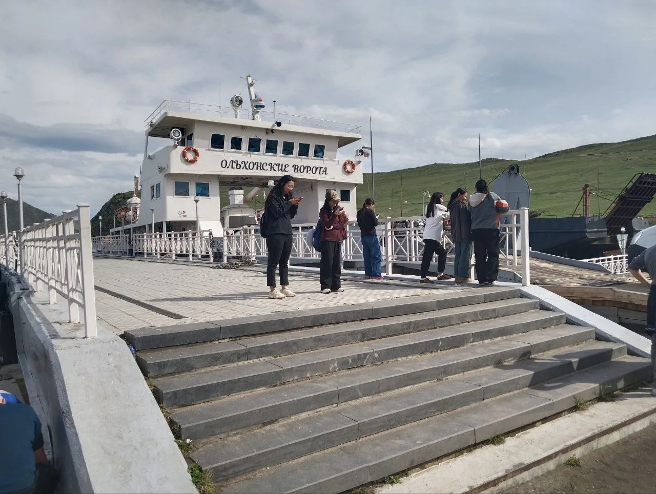 «Дороже золота»: самарский репортер обнаружил на Байкале локации с мощной энергетикой