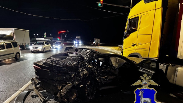 7 человек пострадали в столкновении 4 автомобилей на трассе М-5 под Самарой