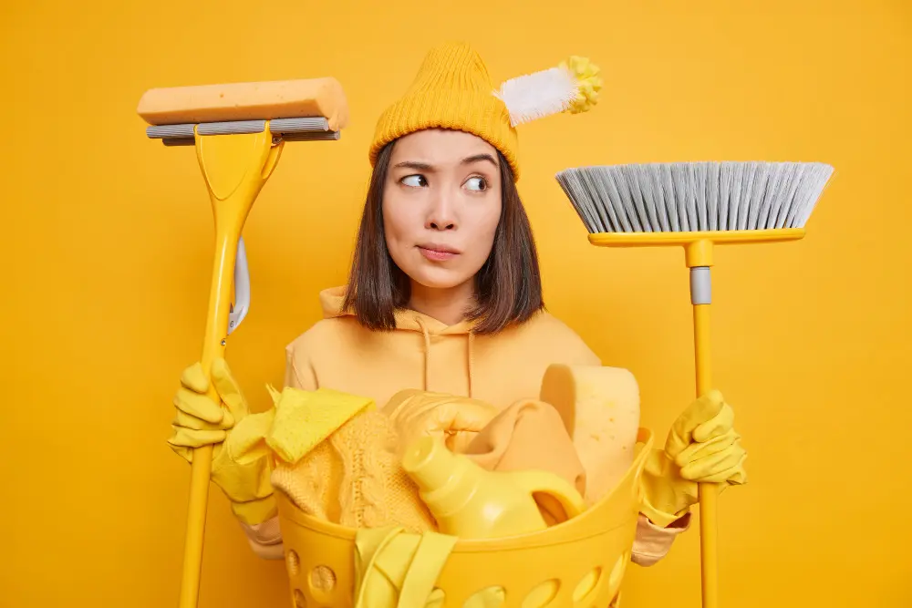 5 советских лайфхаков для уборки, которые прилично сэкономят вам время и деньги: хитрости, проверенные временем