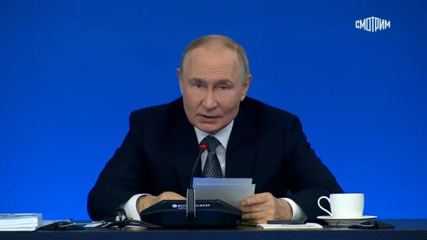 Президент РФ Владимир Путин поддержал идею запрета вейпов в России