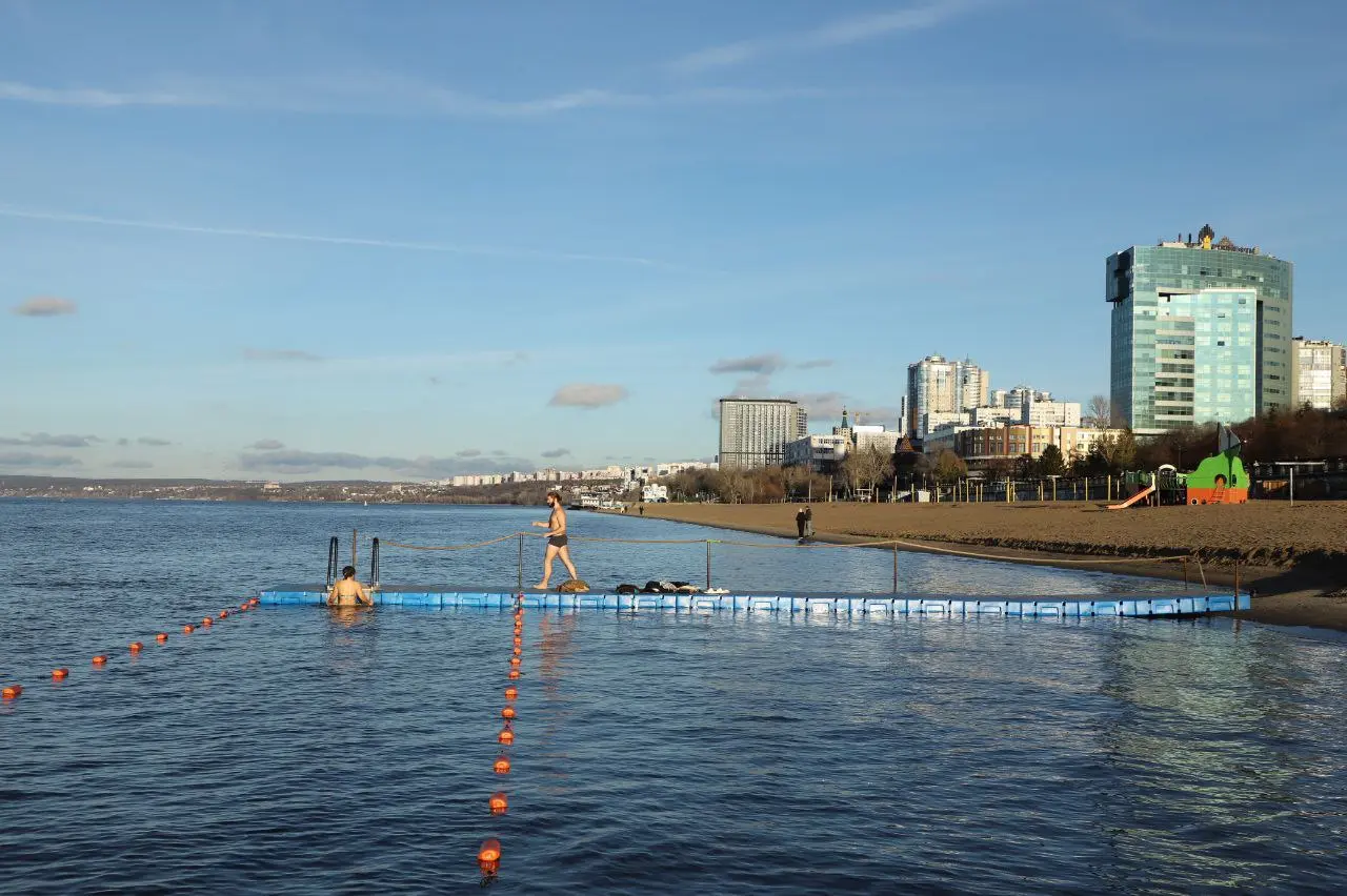 На самарской набережной появились мостики для моржей