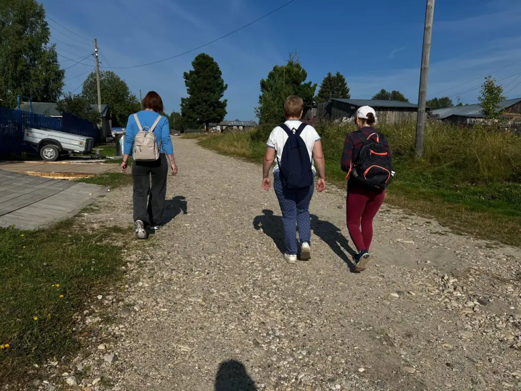 12 незаметных привычек, которые сразу выдают плохое воспитание — каждый второй допускает эти ошибки