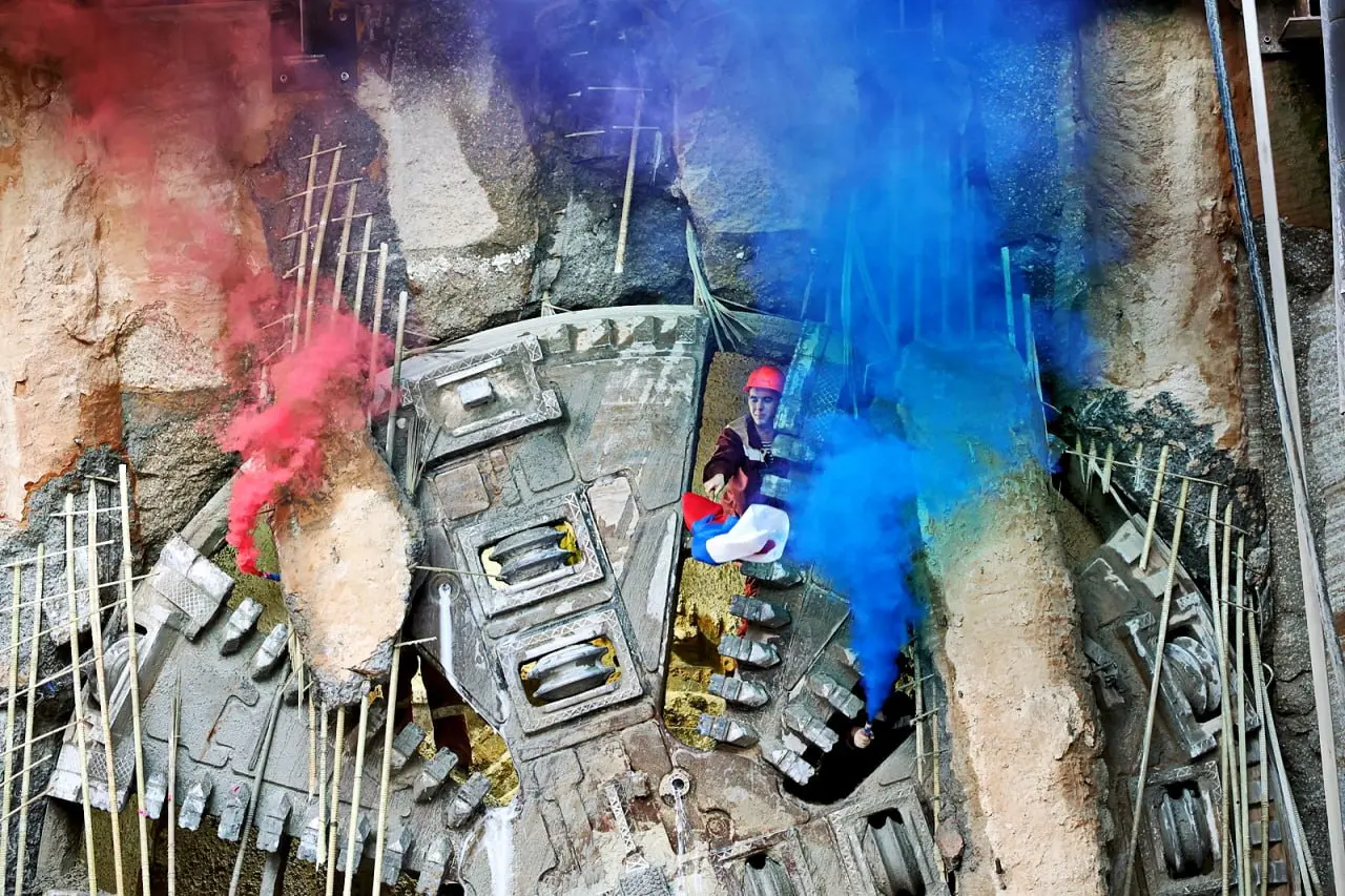 Фоторепортаж: завершение строительства тоннеля станции метро «Театральная» в Самаре