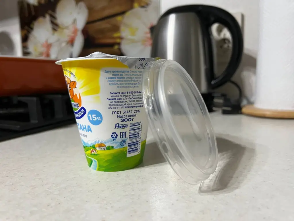 Крышечки от сметаны берегу как зеницу ока, они — дороже золота: в хозяйстве незаменимая вещь