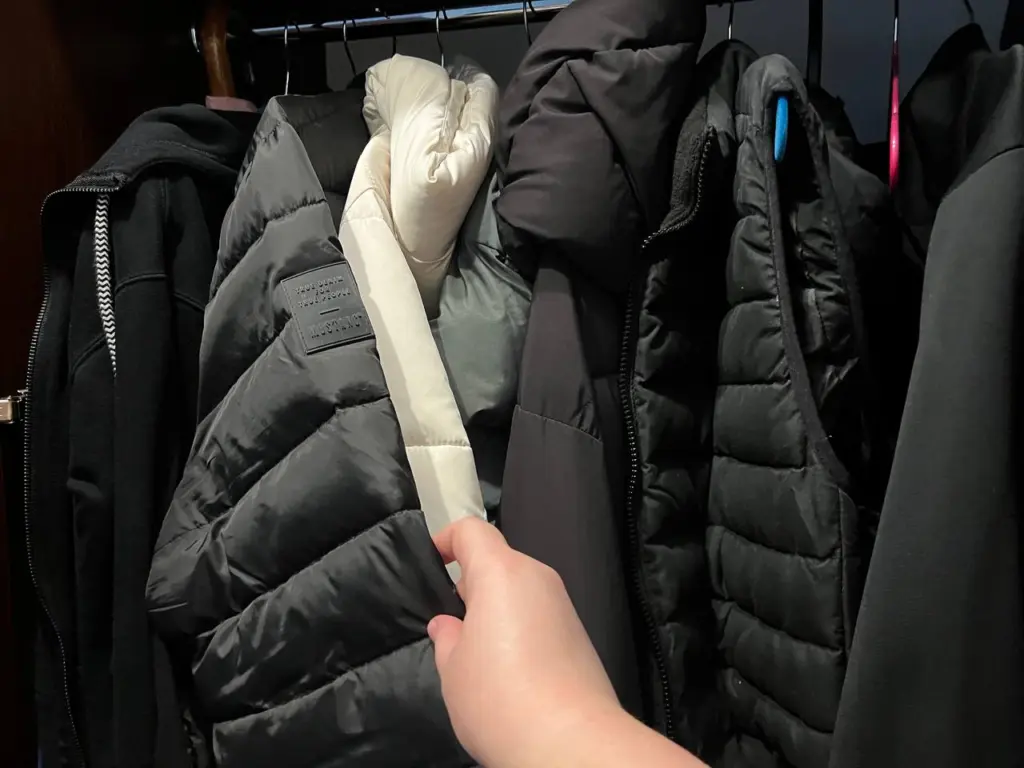 Пуховик в химчистку теперь не ношу: Стираю хитрым способом — и наполнитель не «комкуется»