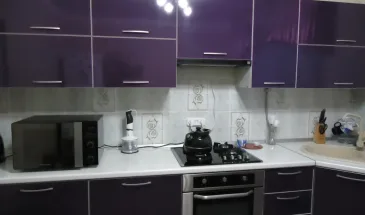 Муж притащил эту штуку из гаража, а я в хозяйстве не нарадуюсь — добротный и полезный трюк для кухни