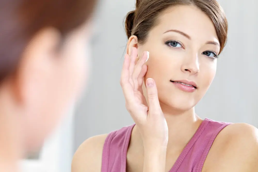 Протерла лицо отходами — помолодела лет на 5-10: кожа гладкая и шелковистая — как у косметолога побывала