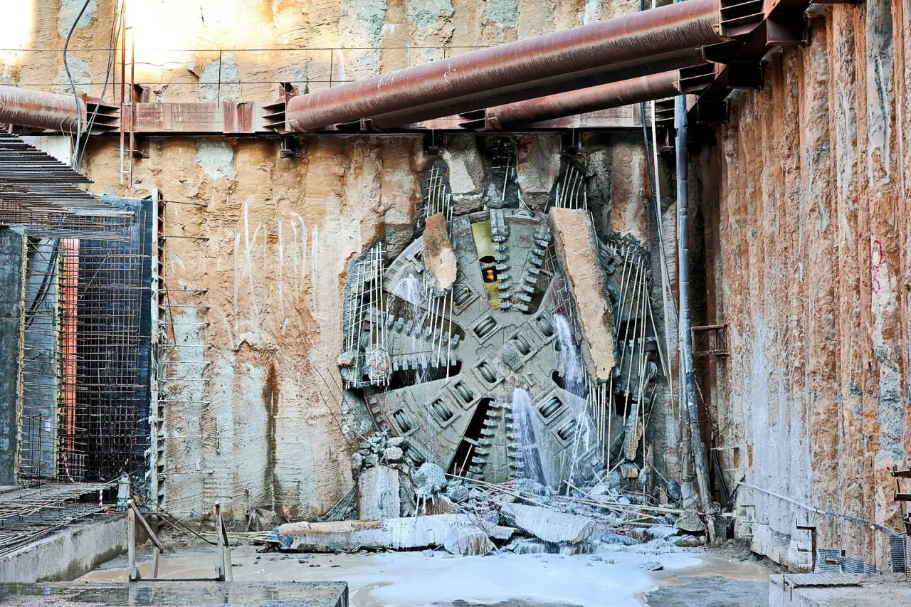 Фоторепортаж: завершение строительства тоннеля станции метро «Театральная» в Самаре