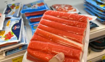 Как отличить хорошие крабовые палочки от подделки: всегда ищу это 1 слово на упаковке