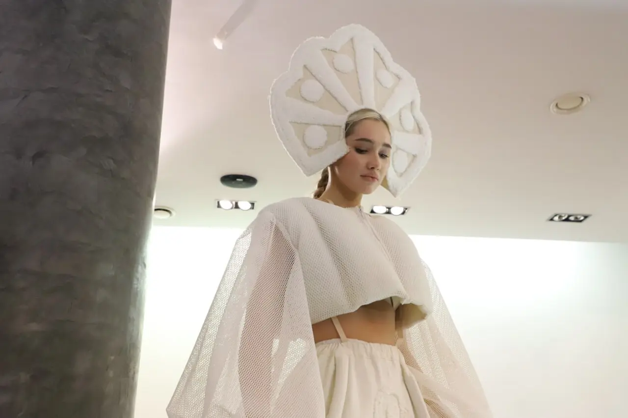 Фото: народные головные уборы и выпечка на фестивале дизайна «Свой формат» в Самаре