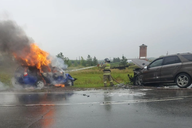 Осужден водитель Мерседеса, виновный в смерти двоих человек в ДТП в Самарской области Осужден водитель Мерседеса, виновный в смерти двоих человек в ДТП в Самарской области