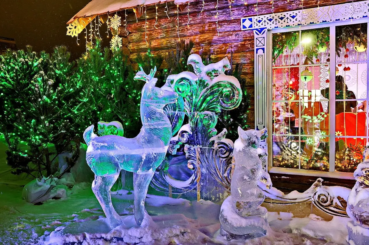 Появились снимки новогодней Самары в ночное время